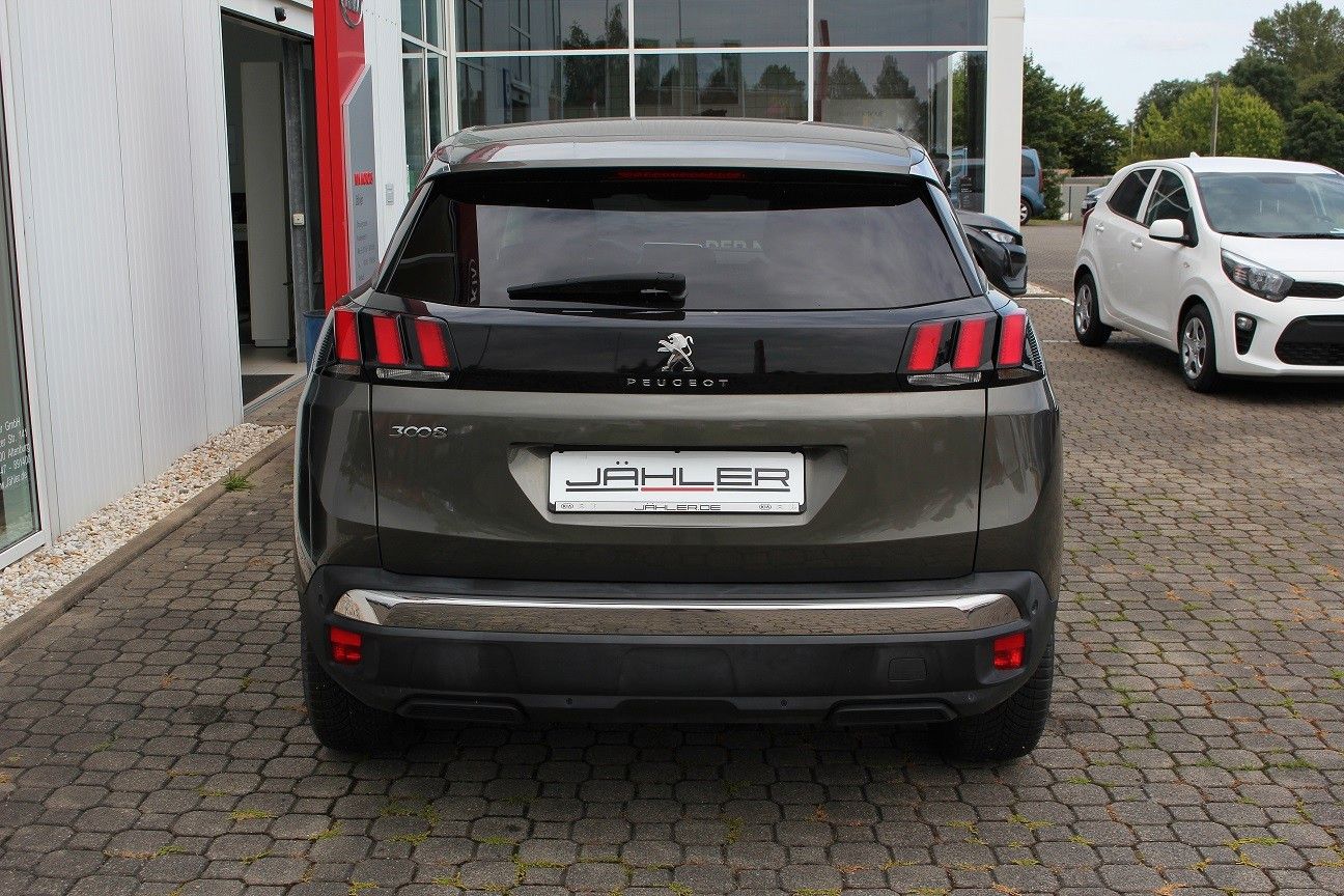 Fahrzeugabbildung Peugeot 3008 Allure