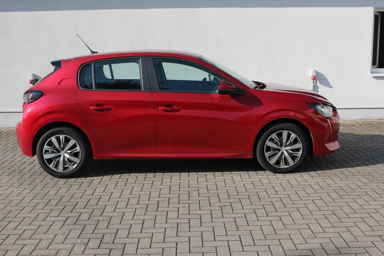 Fahrzeugabbildung Peugeot 208 Active