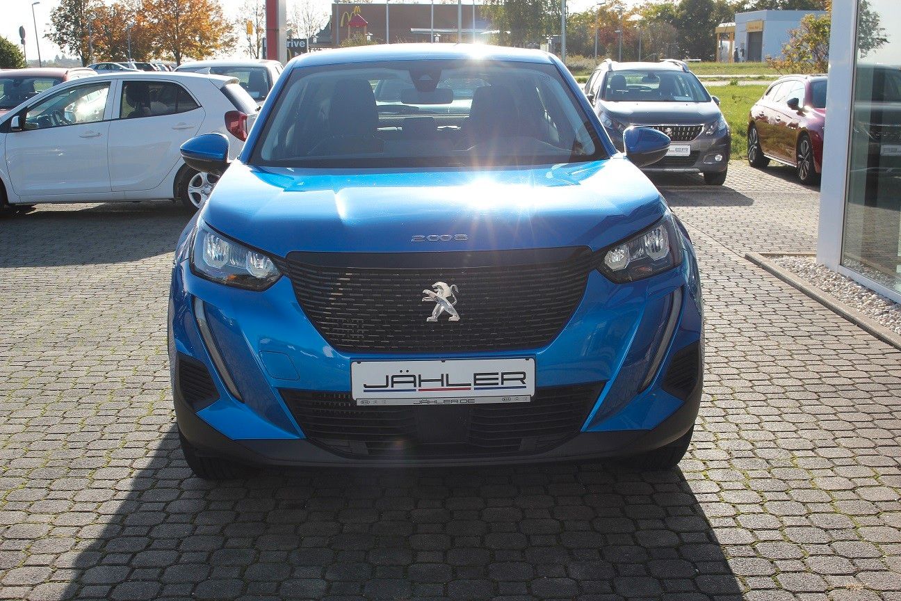 Fahrzeugabbildung Peugeot 2008 Active Pure Tech 130