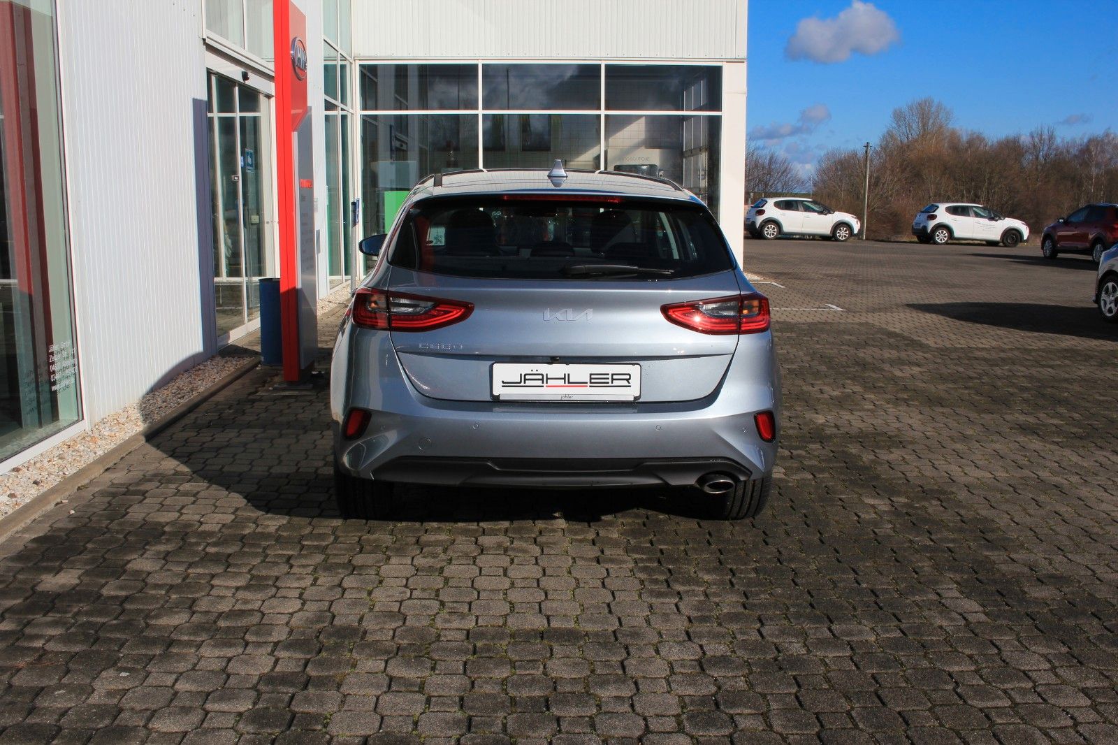 Fahrzeugabbildung Kia CEED 1.5 T-GDI DCT SPIRIT