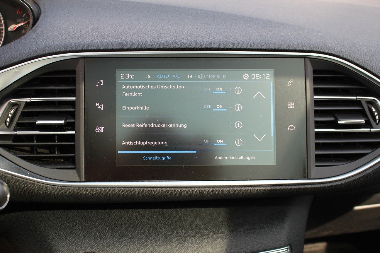 Fahrzeugabbildung Peugeot 308 SW Style