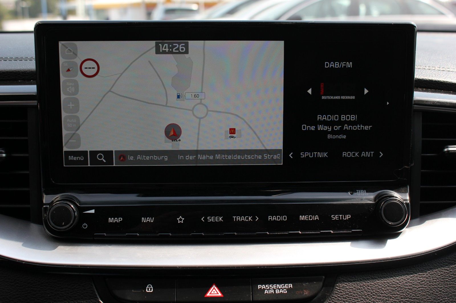 Fahrzeugabbildung Kia PROCEED GT  GLASDACH NAVIGATION + KOMFORT PAKET