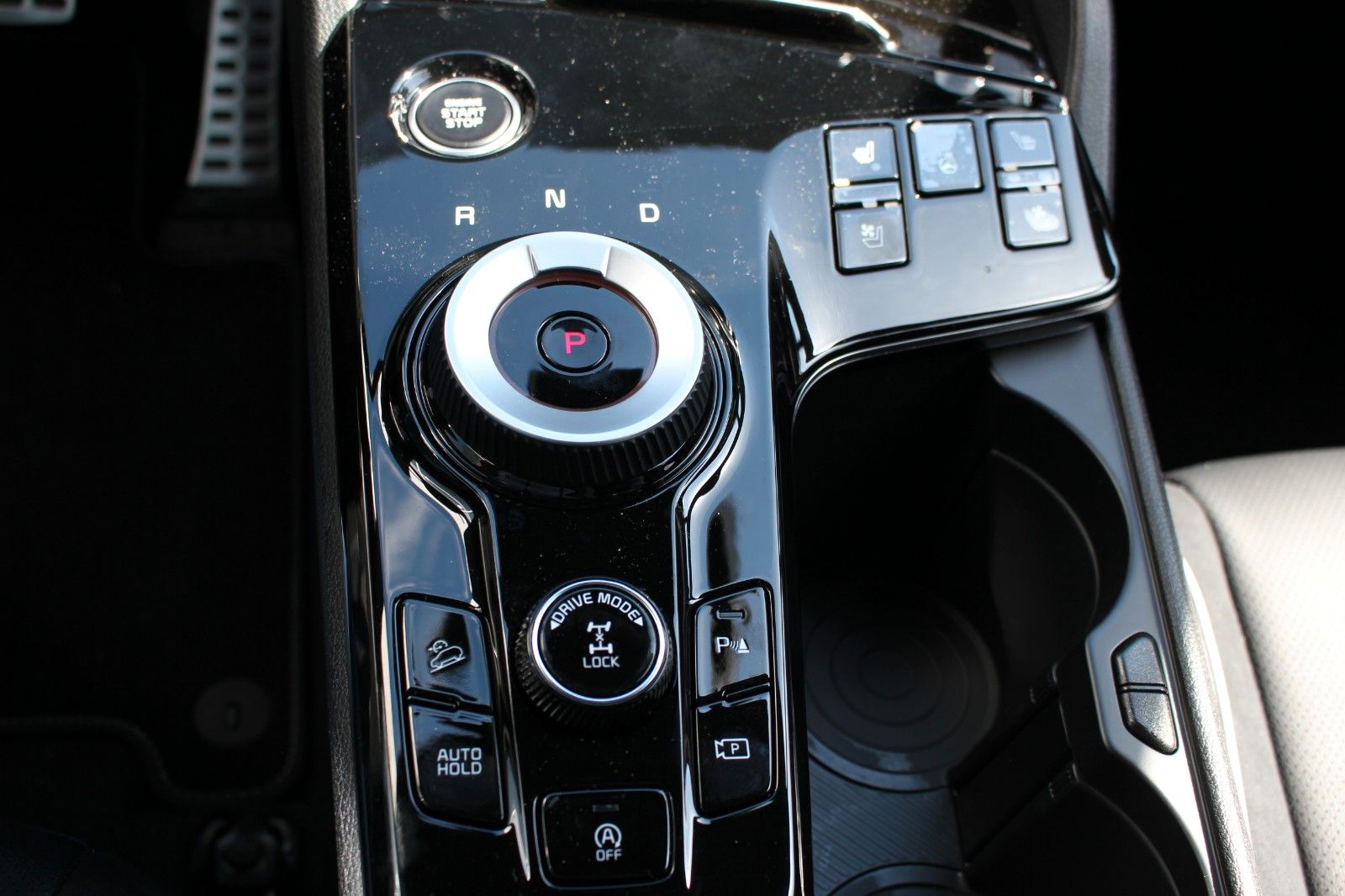 Fahrzeugabbildung Kia SPORTAGE GT-LINE VFW 4WD DCT DRIVE GLASD. SOUND