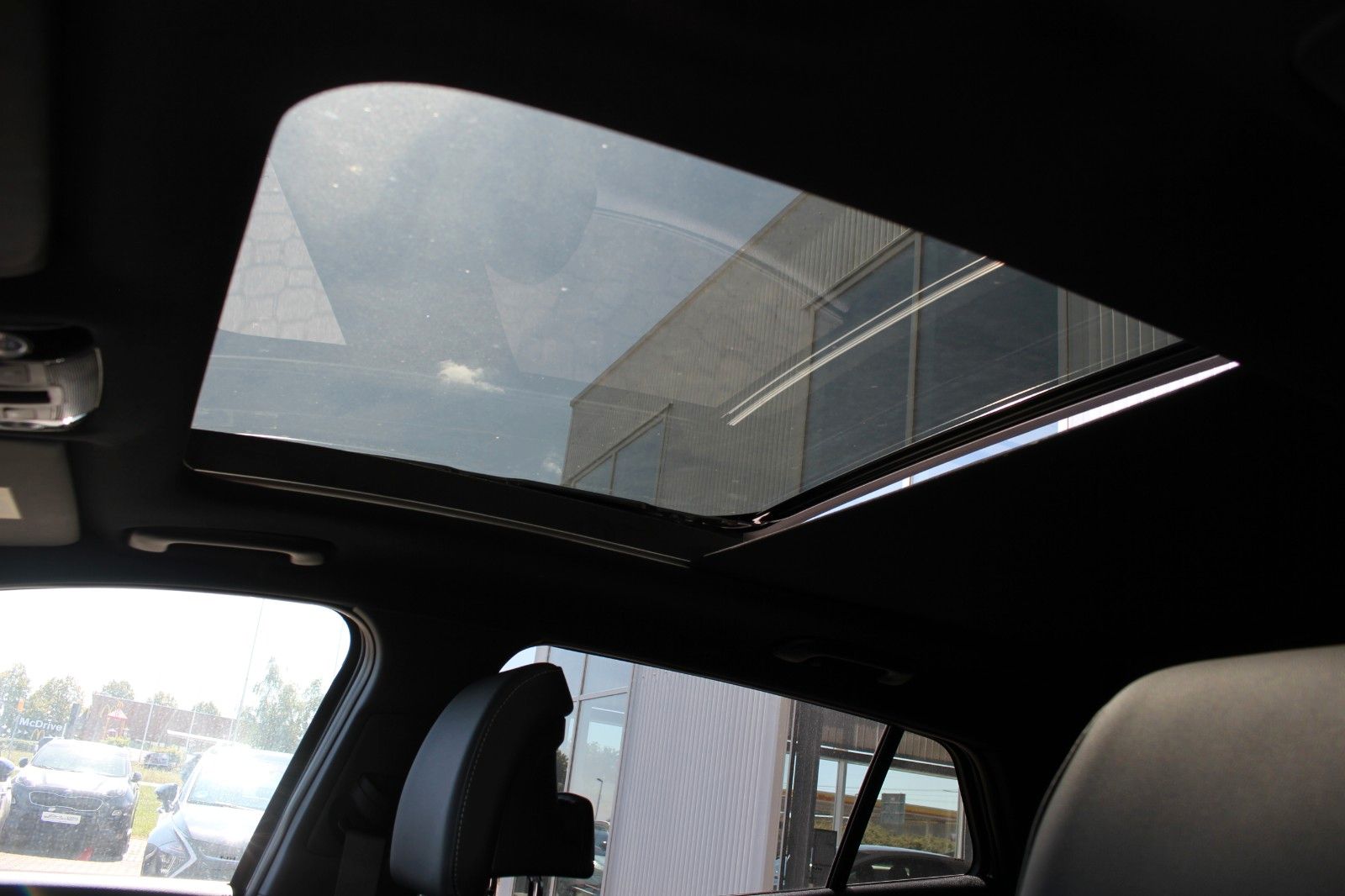 Fahrzeugabbildung Kia SPORTAGE GT-LINE VFW 4WD DCT DRIVE GLASD. SOUND