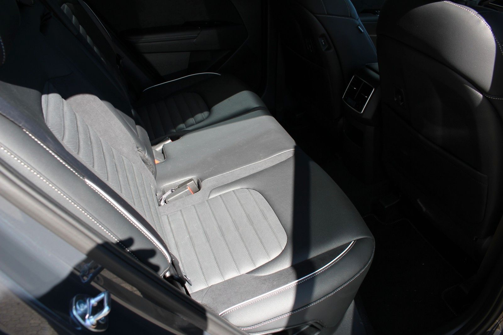 Fahrzeugabbildung Kia SPORTAGE GT-LINE VFW 4WD DCT DRIVE GLASD. SOUND