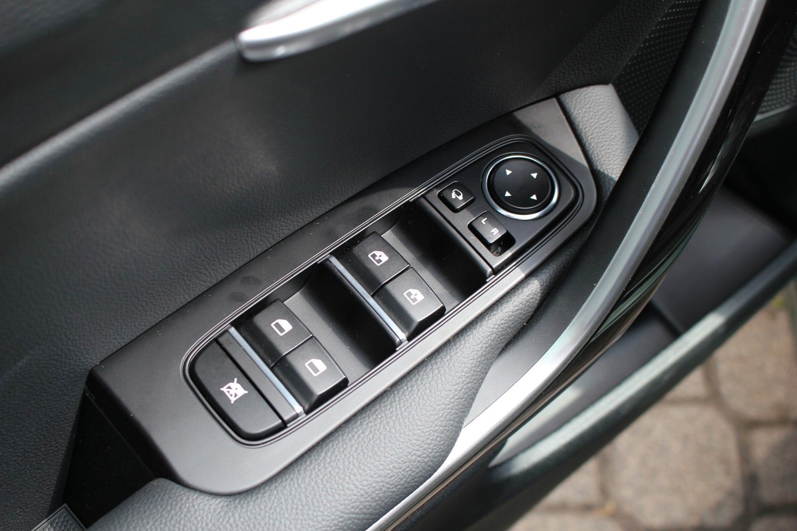 Fahrzeugabbildung Kia CEED SW SPIRIT DCT 140PS