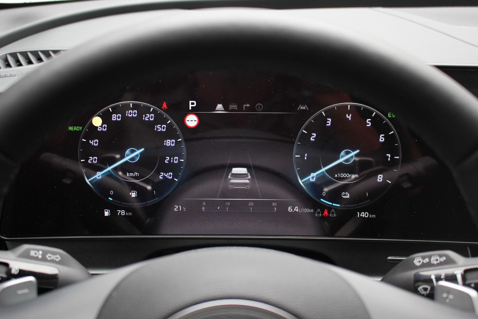 Fahrzeugabbildung Kia SPORTAGE GT LINE HYBRID 215PS