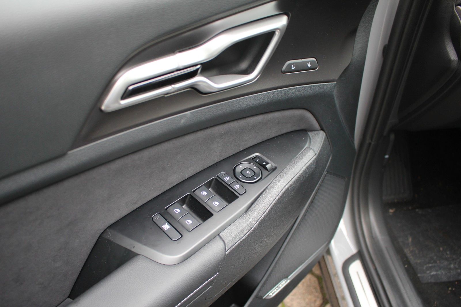 Fahrzeugabbildung Kia SPORTAGE GT-LINE 4WD DCT GD SD DRIVE VFW