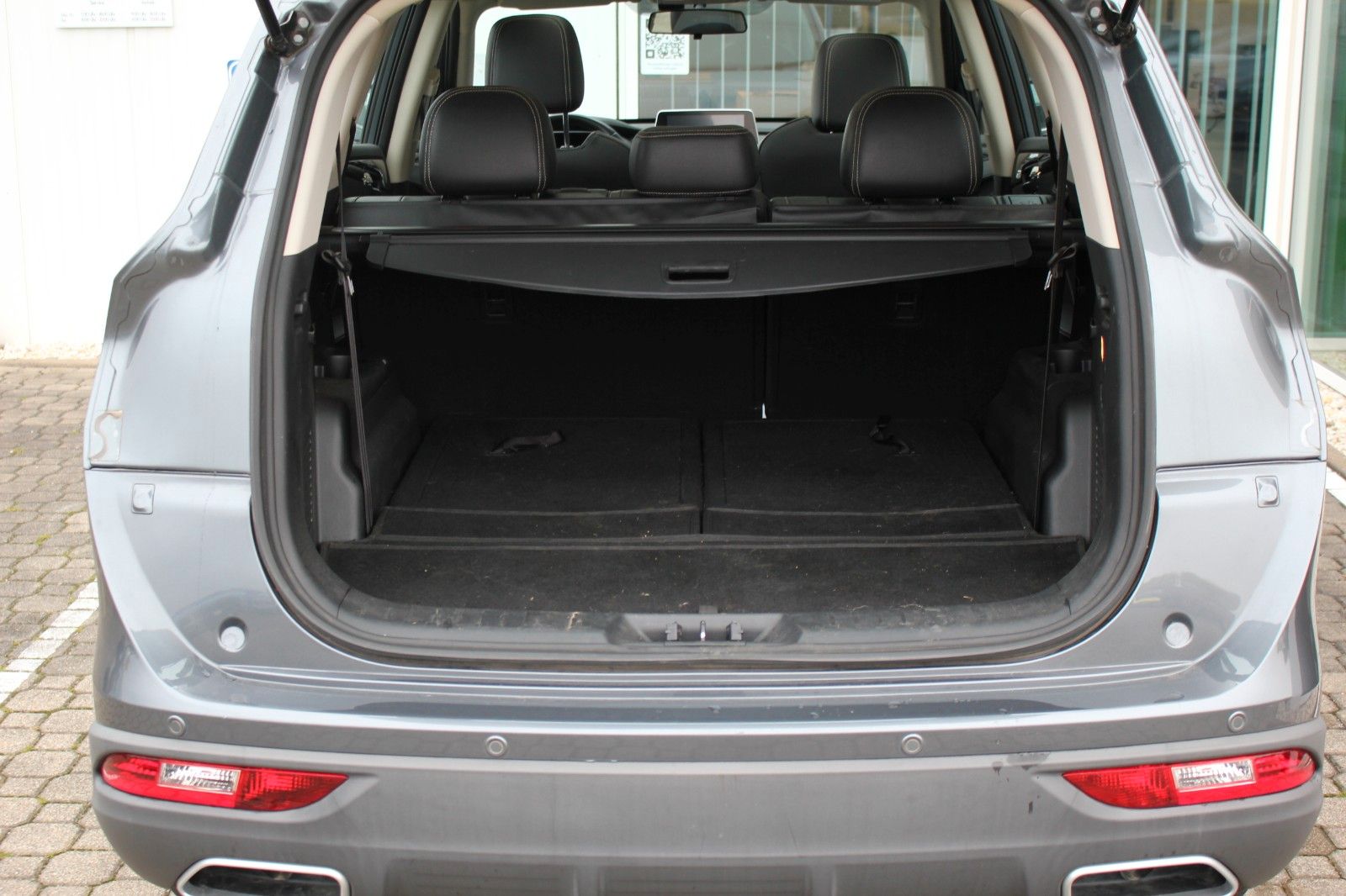 Fahrzeugabbildung DFSK FENGON 580 AUTOGAS