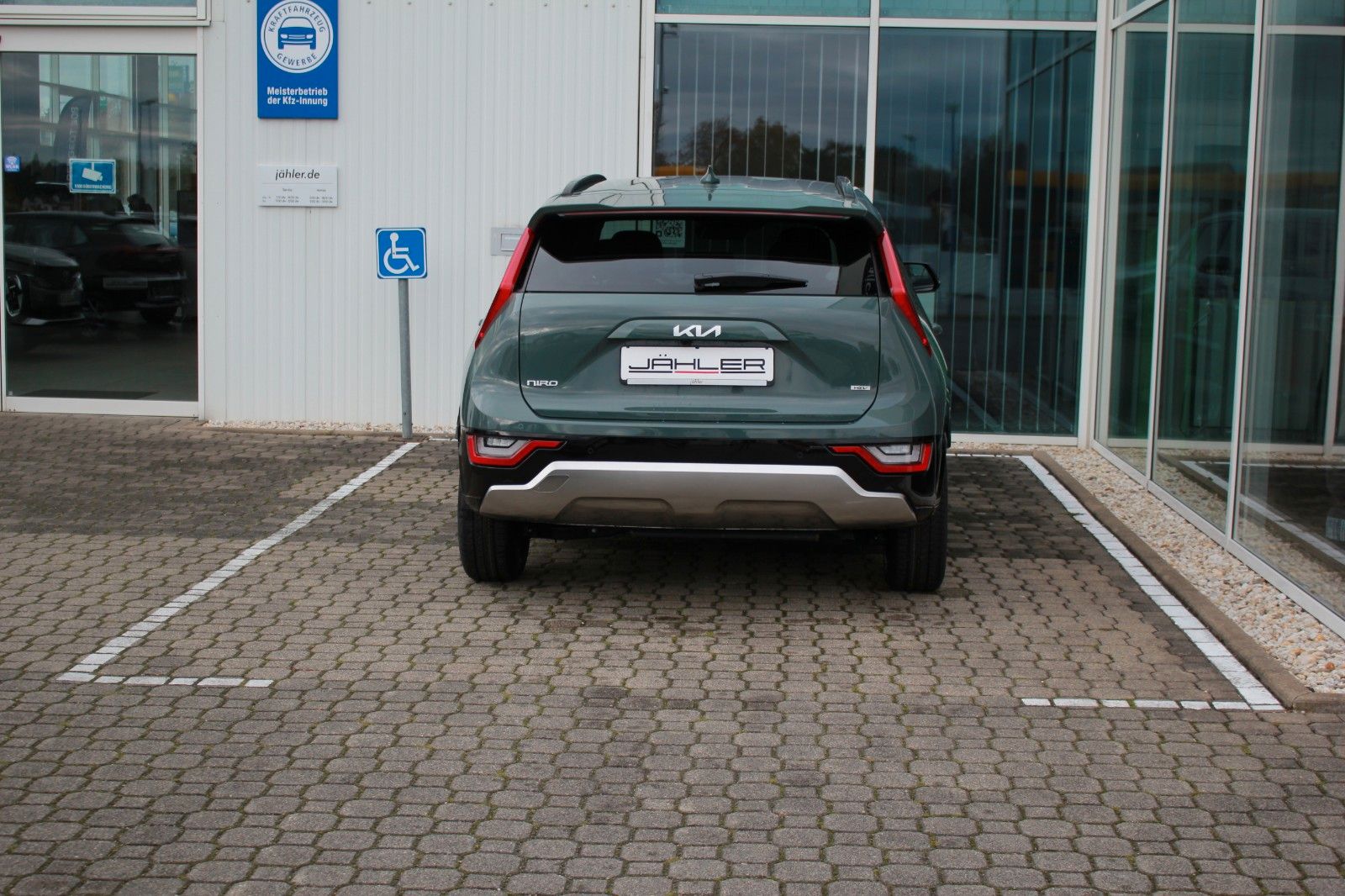 Fahrzeugabbildung Kia NIRO HYBRID VISION DCT KOMFORT STYLE