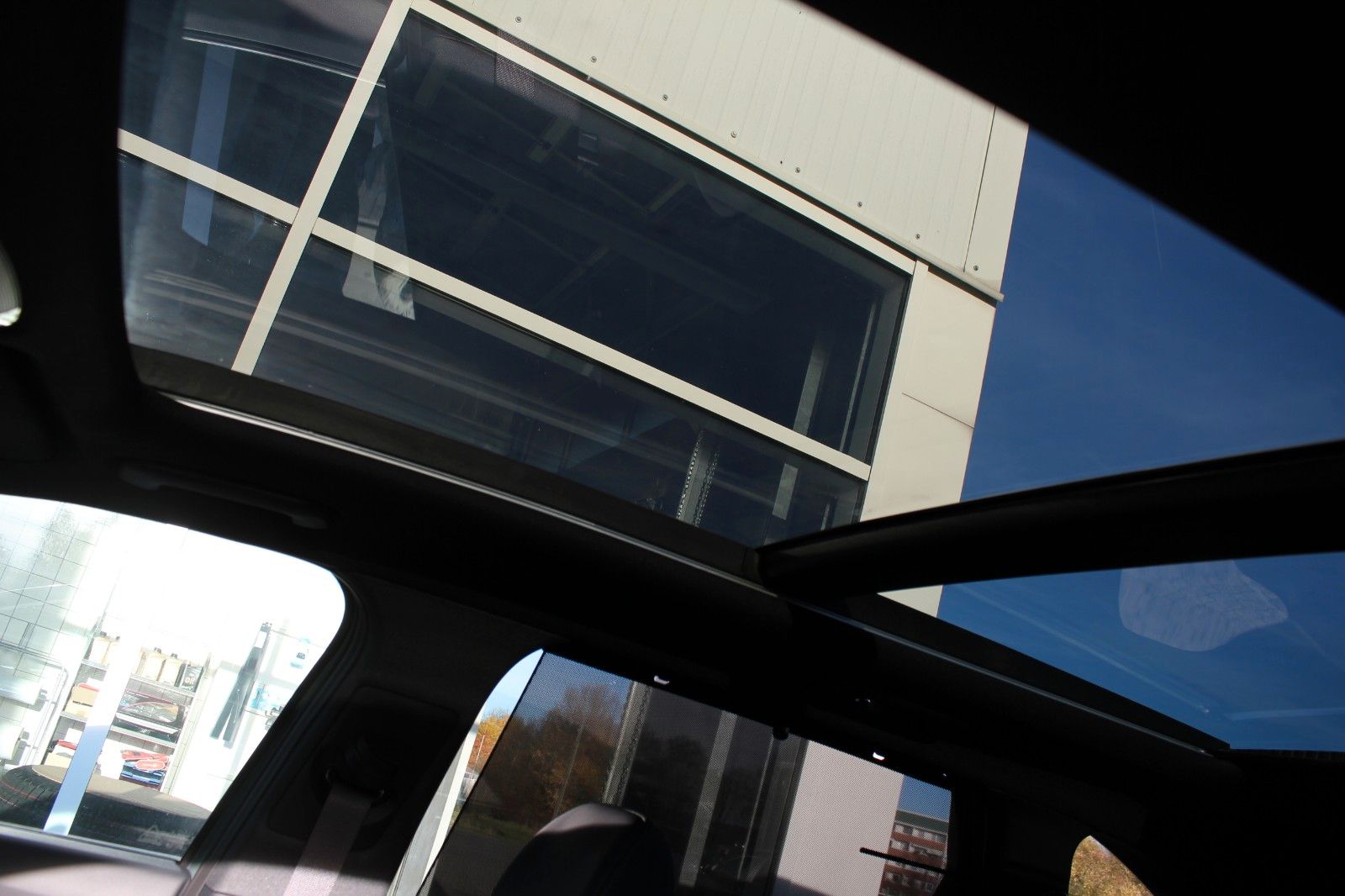 Fahrzeugabbildung Kia SORENTO PLATINUM 4WD NAPPA GLASDACH PREMIUM