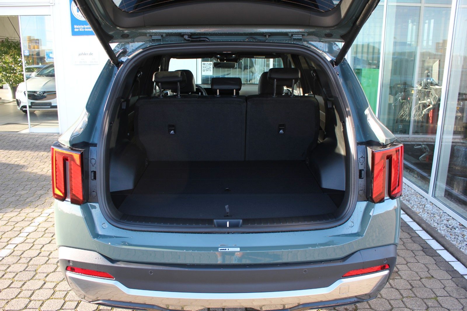 Fahrzeugabbildung Kia SORENTO PLATINUM 4WD NAPPA GLASDACH PREMIUM