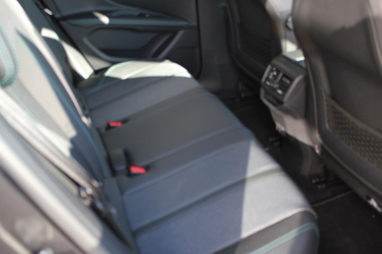 Fahrzeugabbildung Peugeot 3008 ALLURE PACK