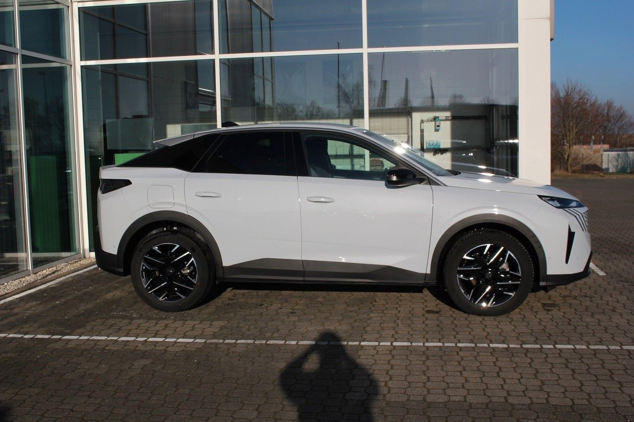 Fahrzeugabbildung Peugeot 3008 Hybrid 136 Allure