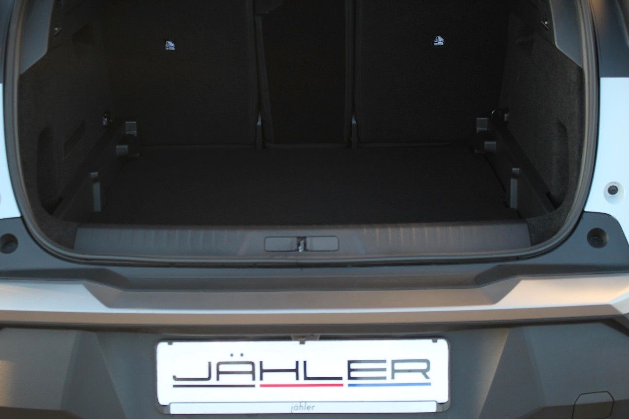 Fahrzeugabbildung Peugeot 3008 Hybrid 136 Allure