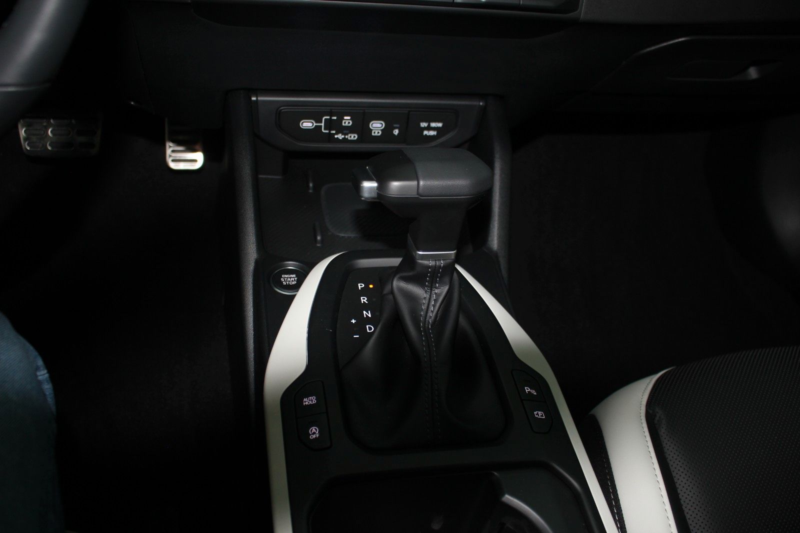 Fahrzeugabbildung Kia K4 GT-LINE DCT DRIVE WISE SITZ DESIGN SOUND