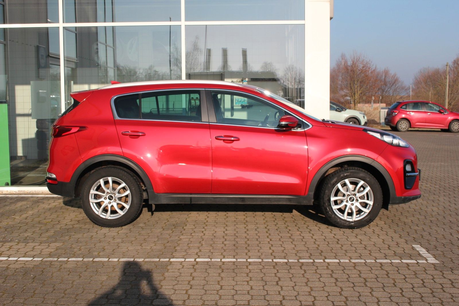 Fahrzeugabbildung Kia SPORTAGE DREAM TEAM EDITION 2WD