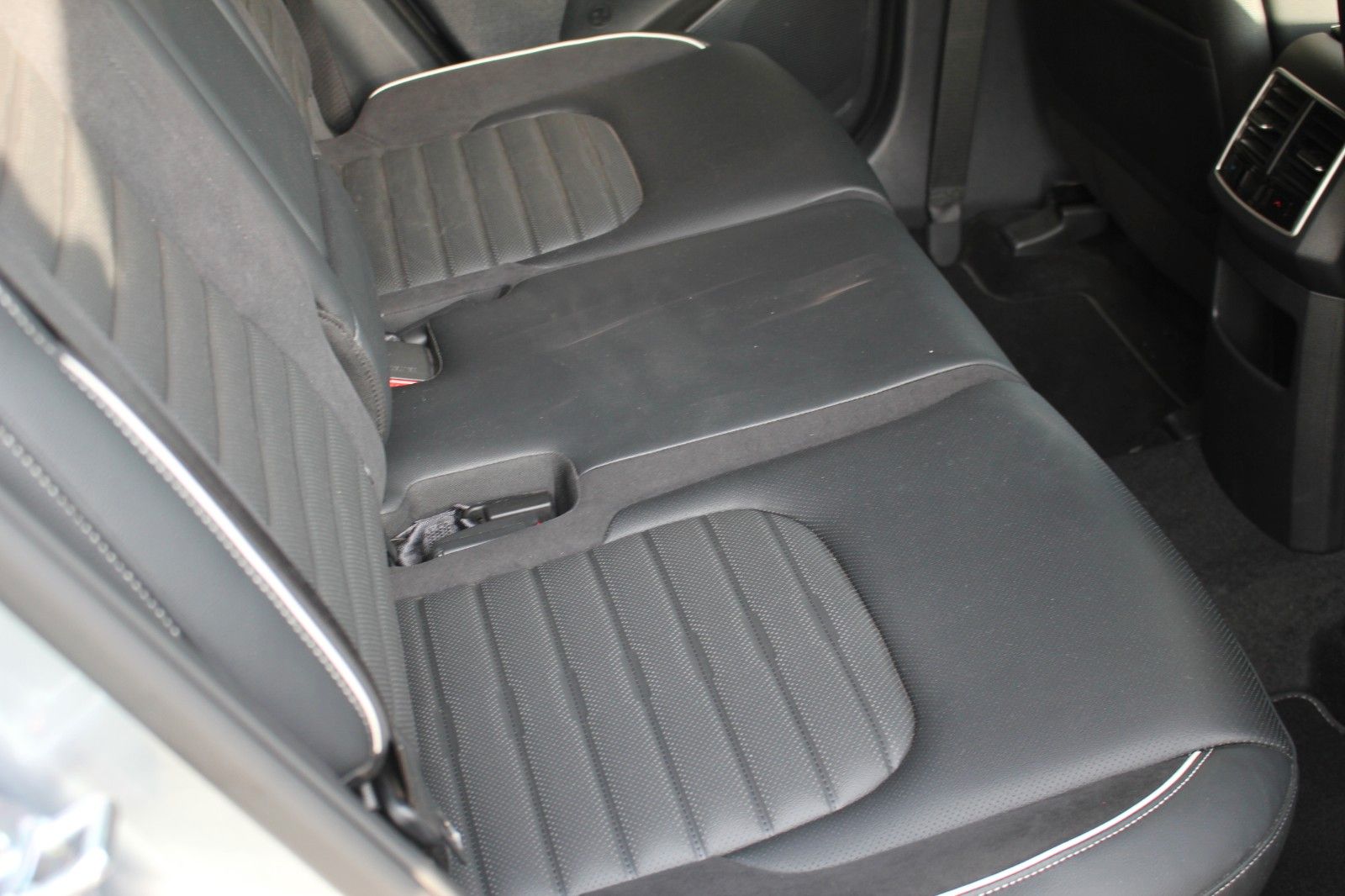 Fahrzeugabbildung Kia SPORTAGE GT-LINE 4WD DCT DRIVE WISE SOUND PAKET