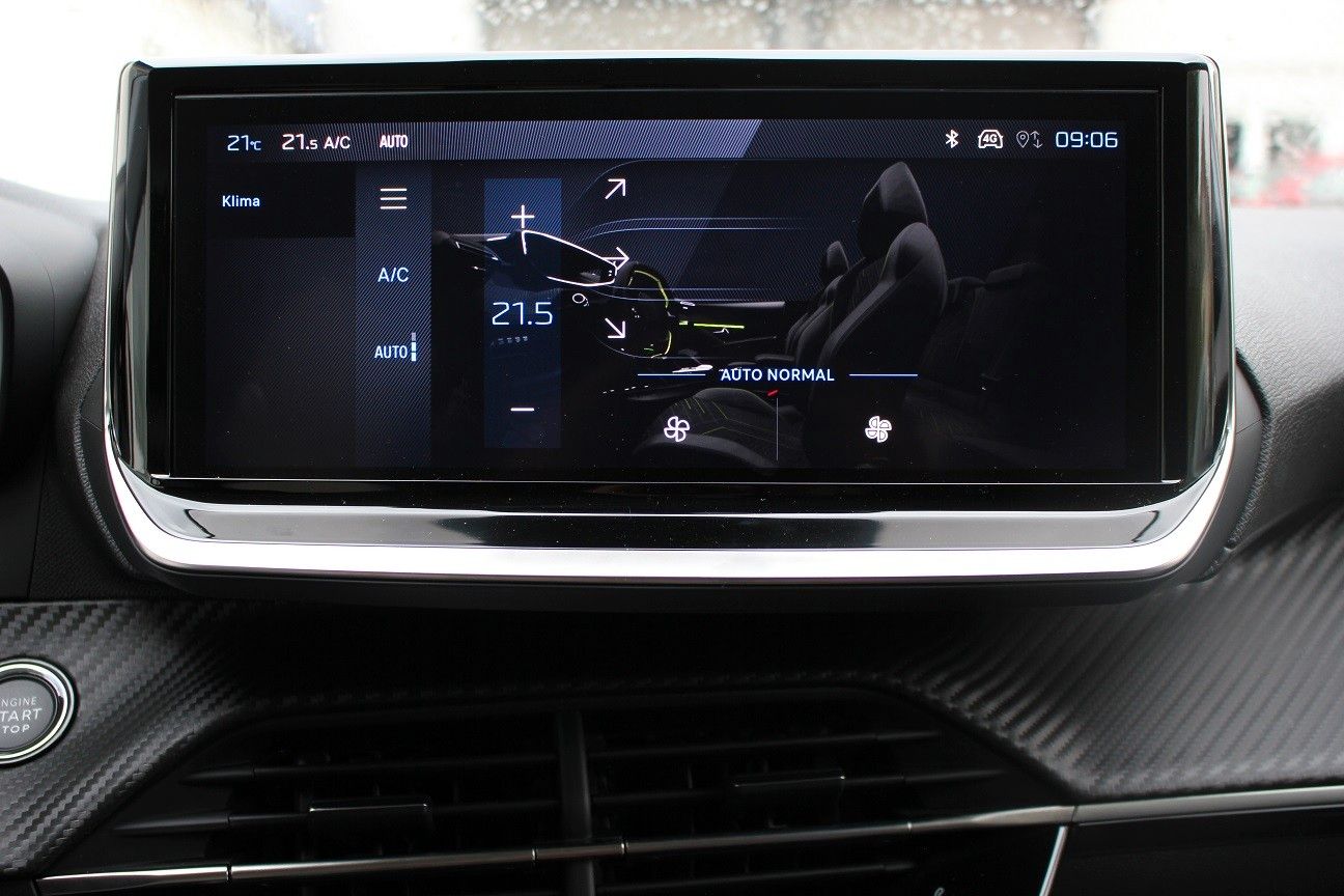 Fahrzeugabbildung Peugeot 208 Allure