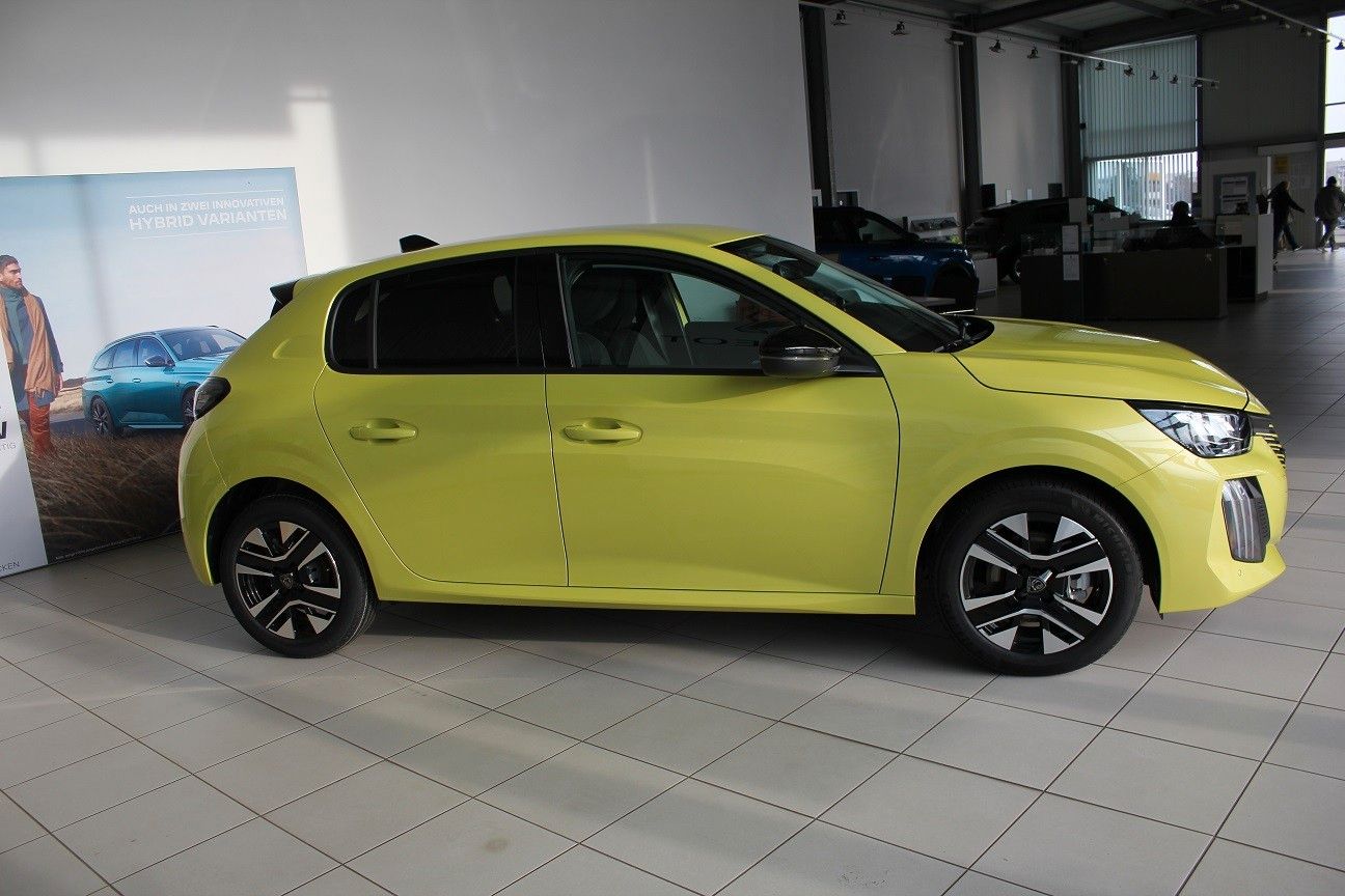 Fahrzeugabbildung Peugeot 208 Allure