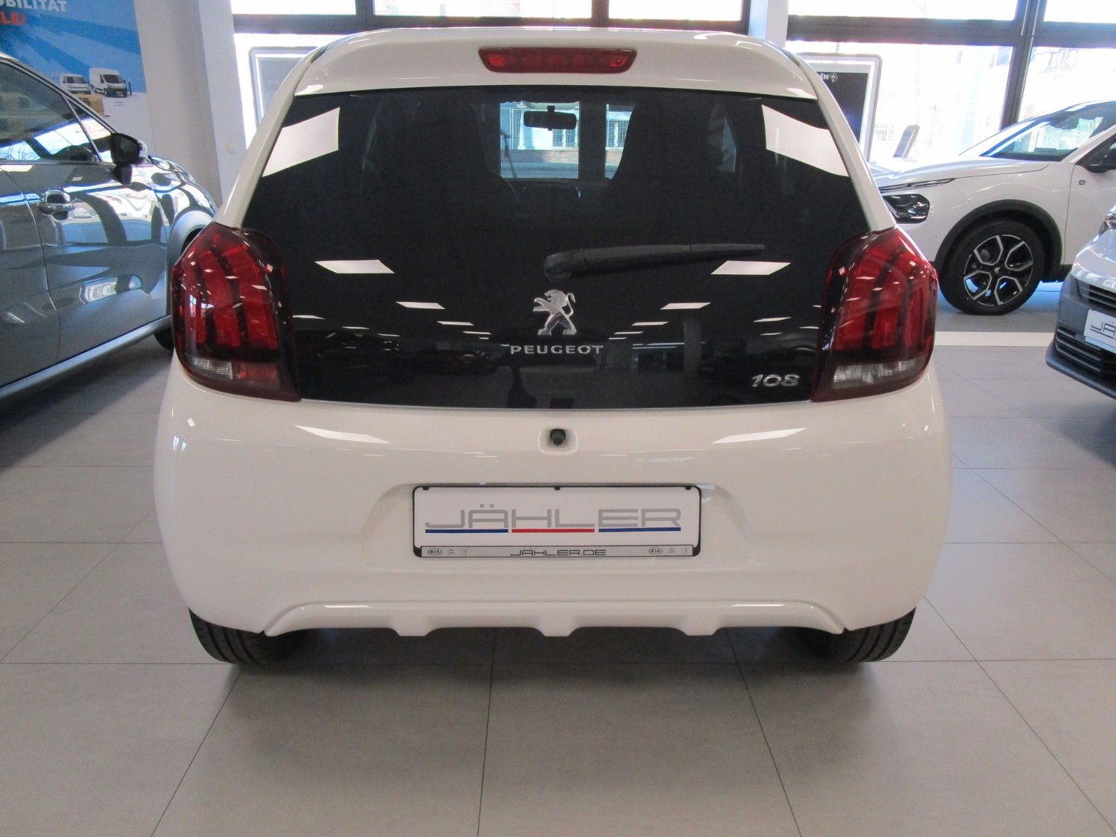 Fahrzeugabbildung Peugeot 108 TOP Collection