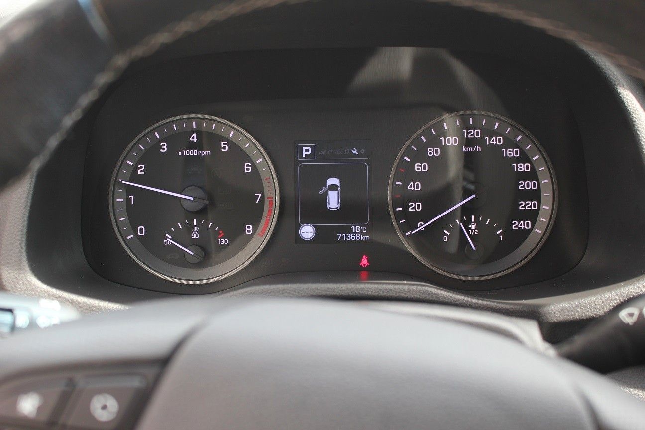 Fahrzeugabbildung Hyundai Tucson Advantage 4WD