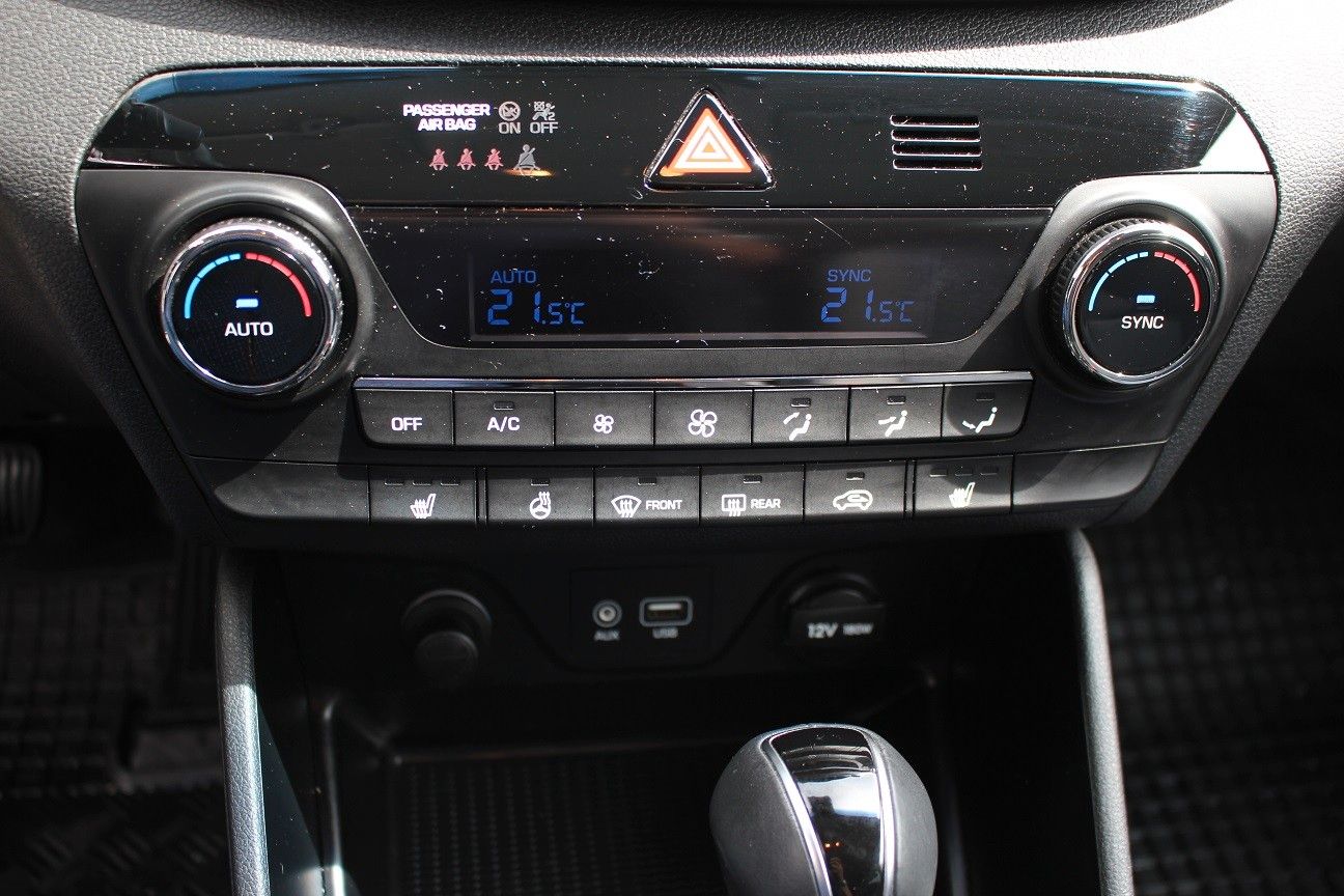 Fahrzeugabbildung Hyundai Tucson Advantage 4WD