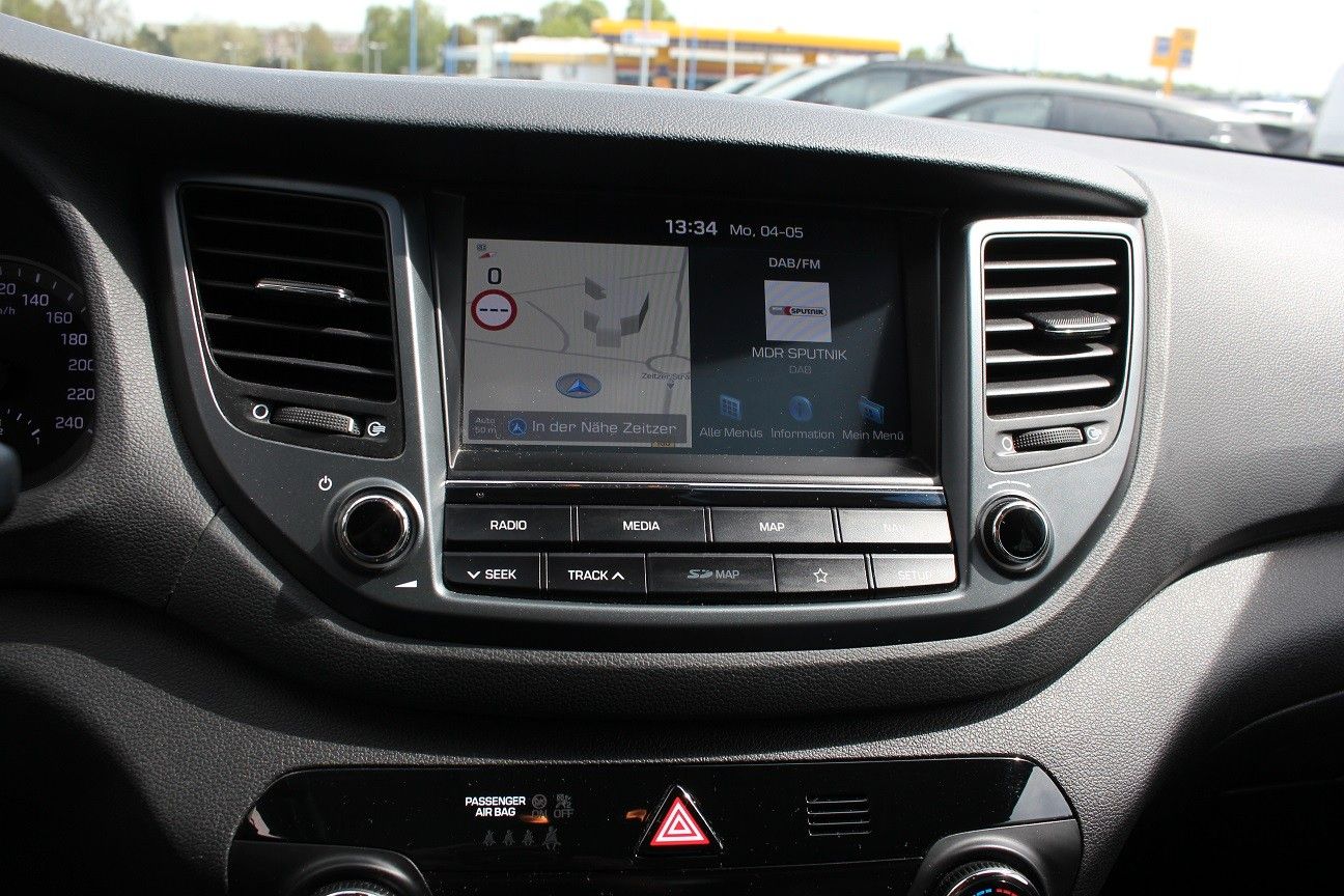 Fahrzeugabbildung Hyundai Tucson Advantage 4WD