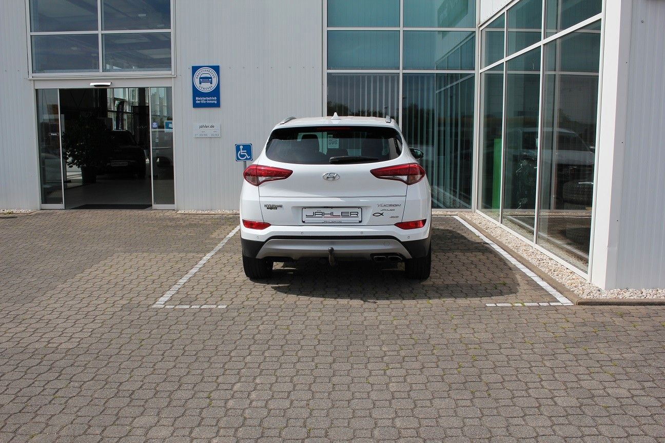 Fahrzeugabbildung Hyundai Tucson Advantage 4WD
