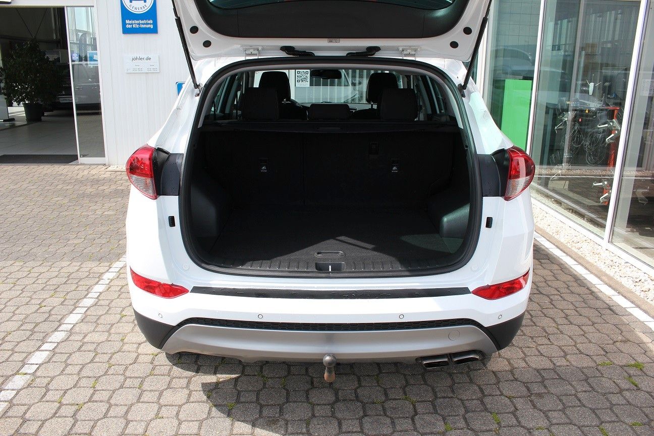 Fahrzeugabbildung Hyundai Tucson Advantage 4WD