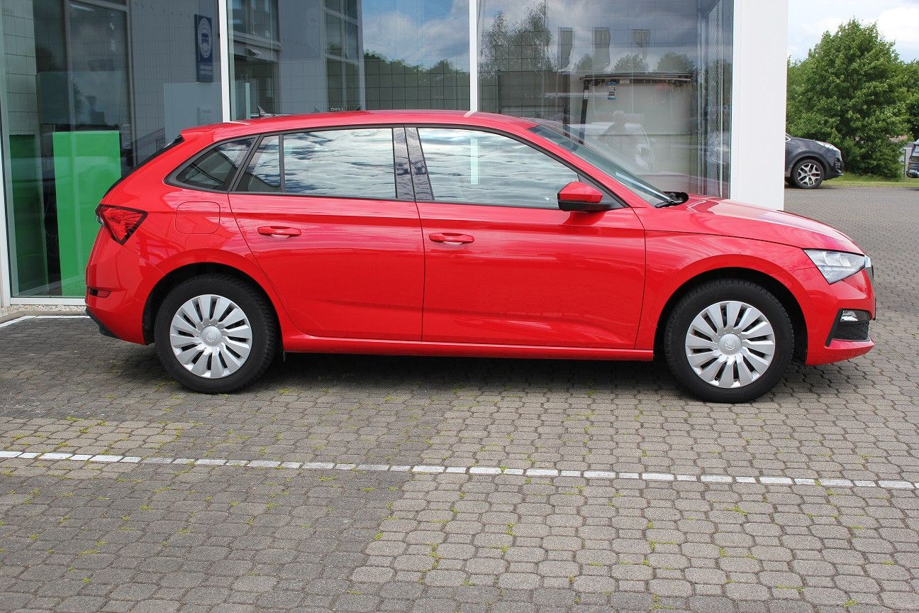 Fahrzeugabbildung SKODA SCALA ACTIVE
