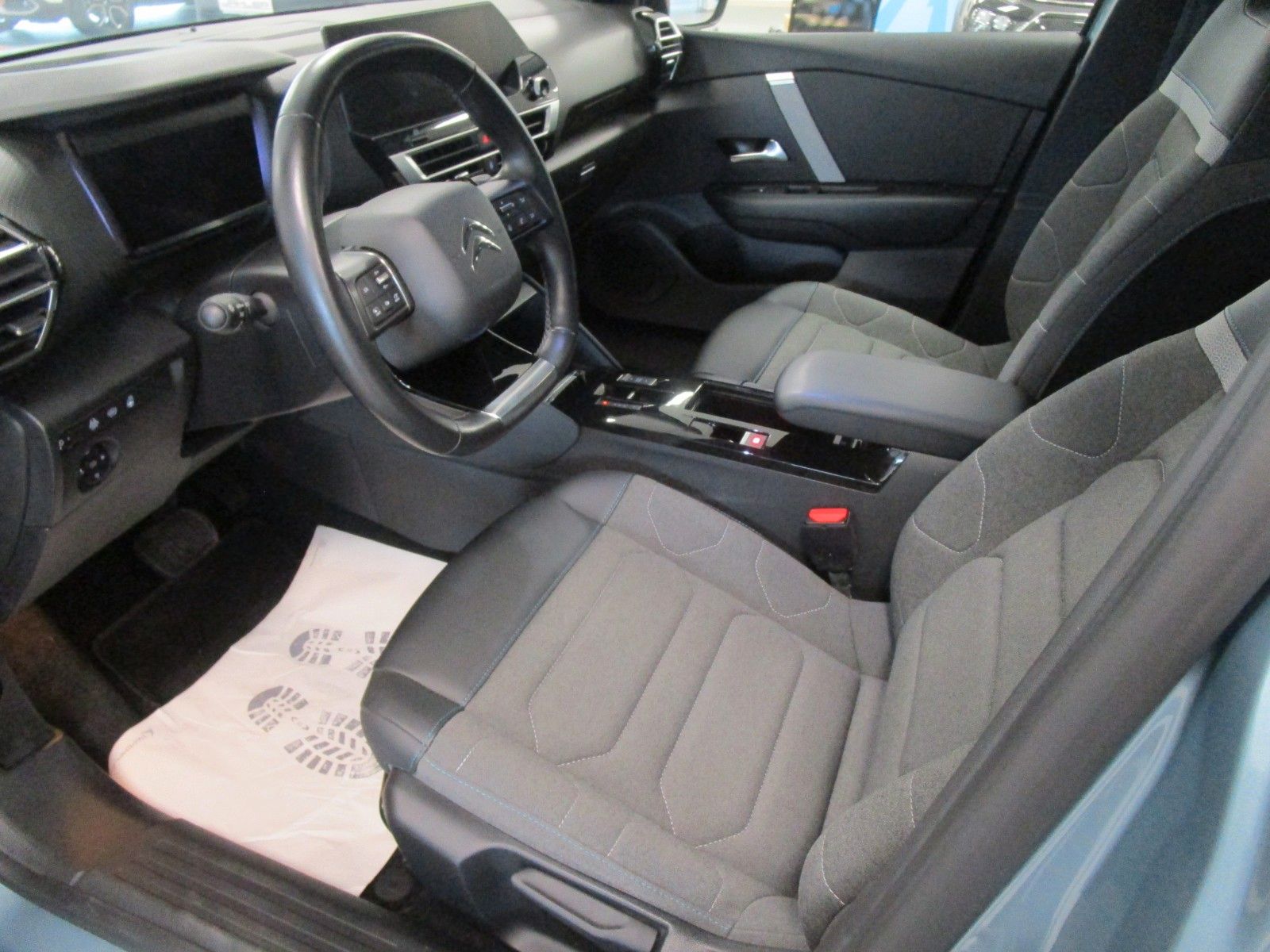 Fahrzeugabbildung Citroën C4 Lim. Feel Pack EAT8