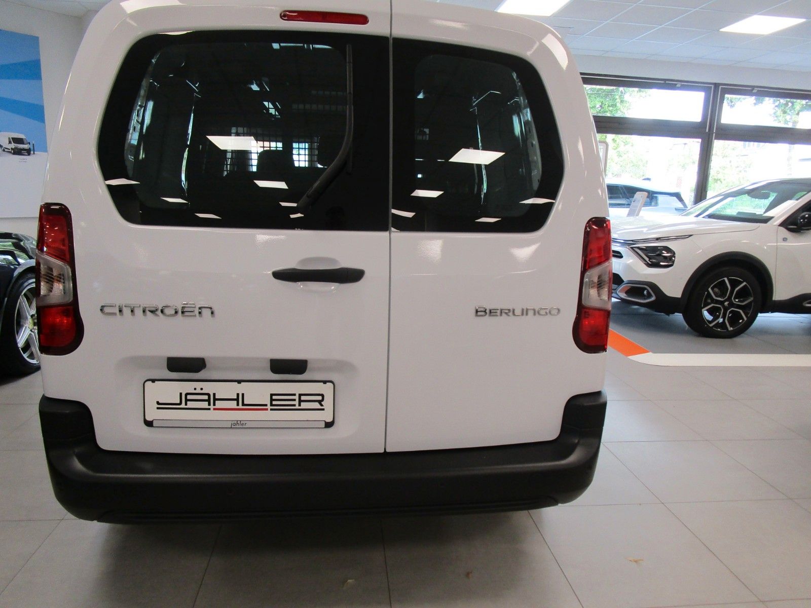 Fahrzeugabbildung Citroën Berlingo Doppelkabine