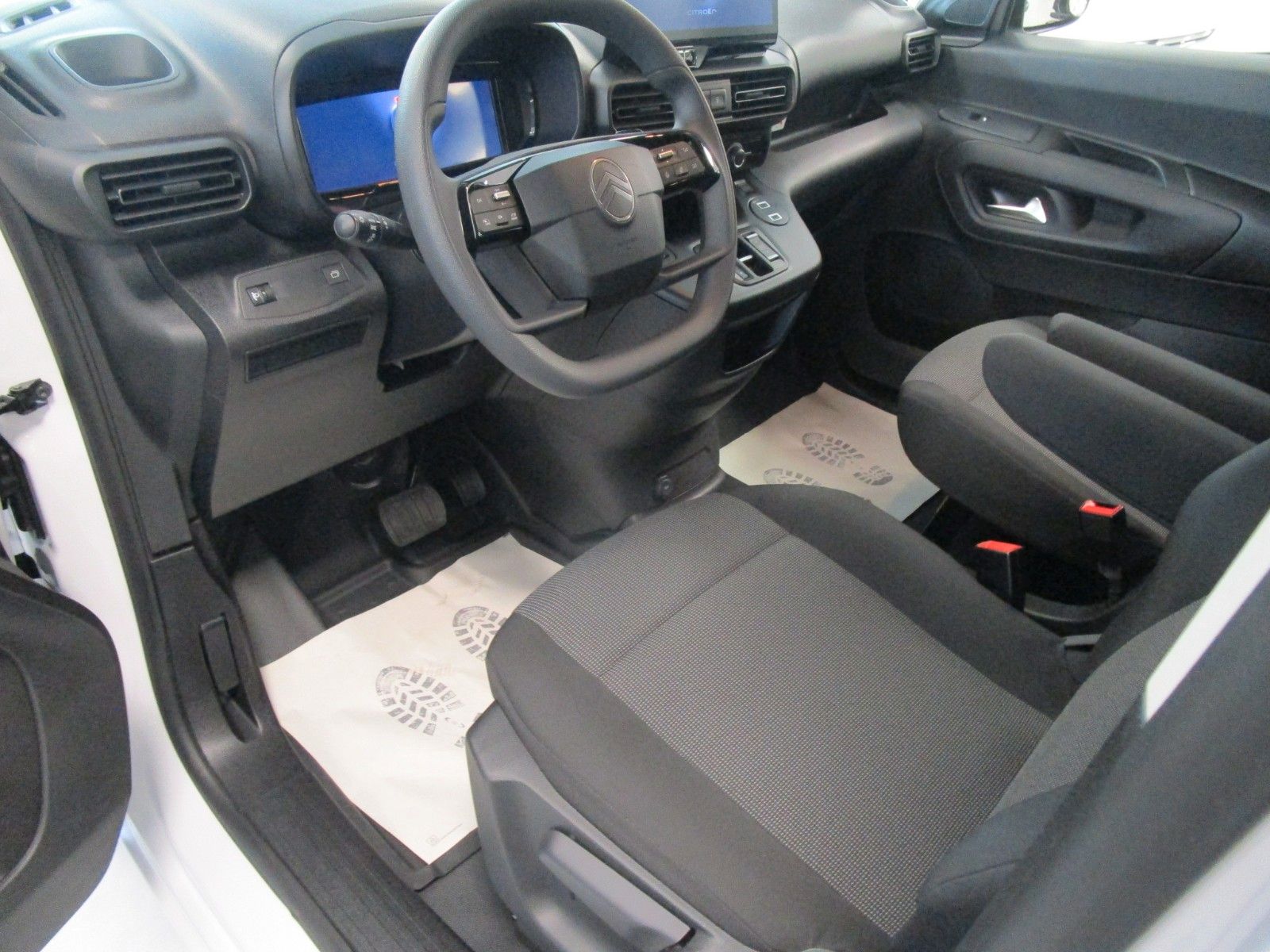 Fahrzeugabbildung Citroën Berlingo Doppelkabine