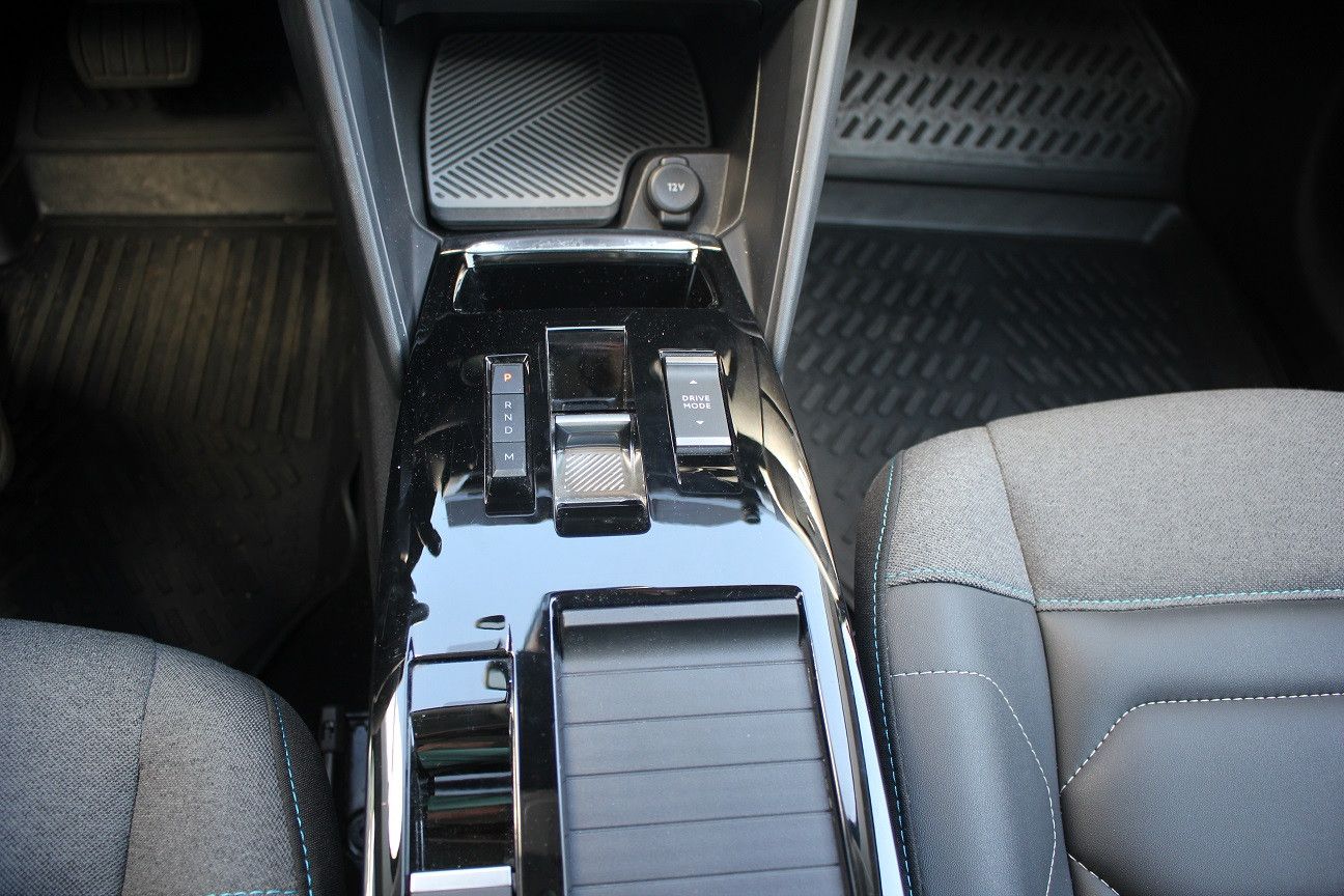 Fahrzeugabbildung Citroën C4 Lim. Shine