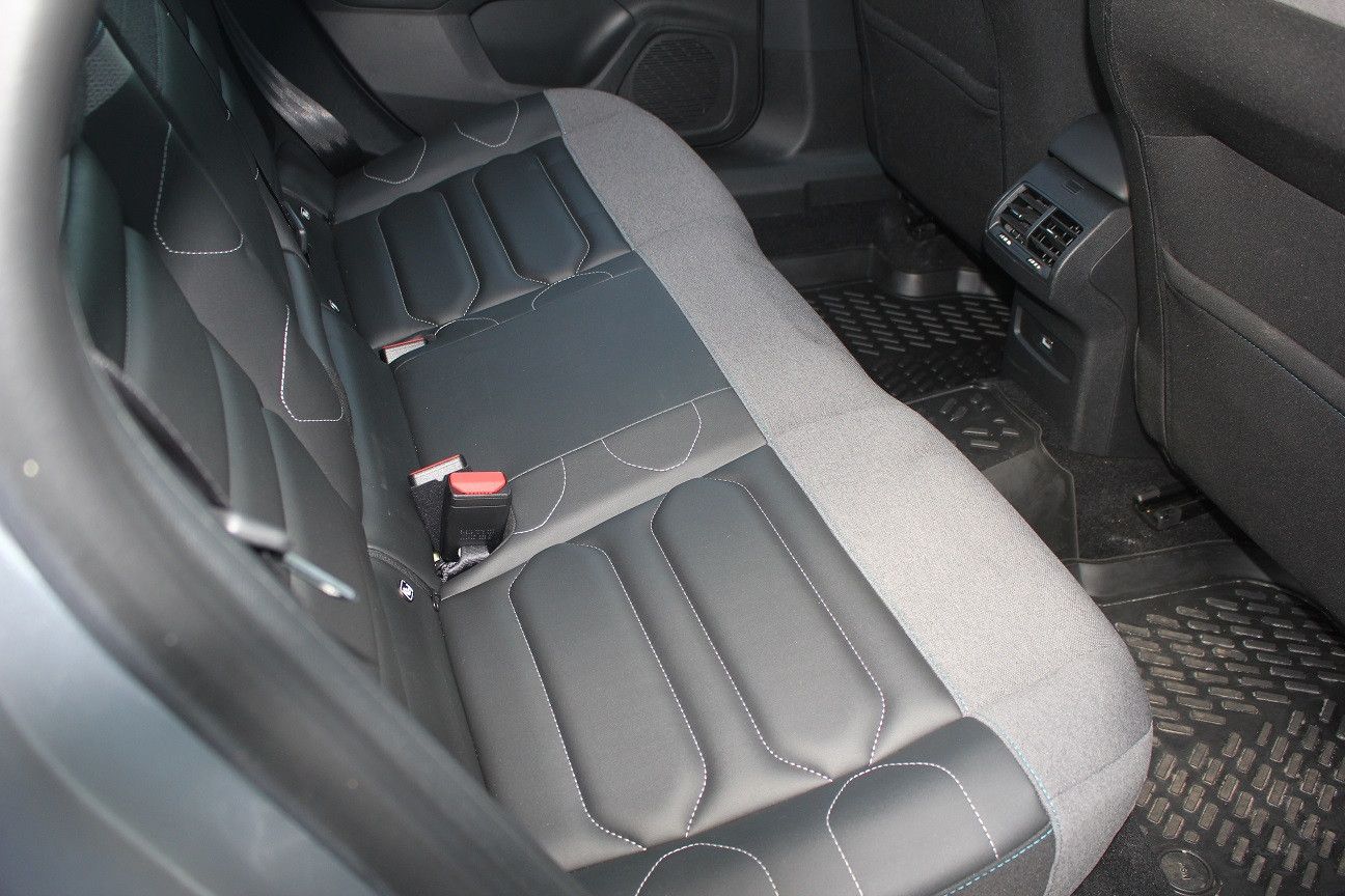 Fahrzeugabbildung Citroën C4 Lim. Shine