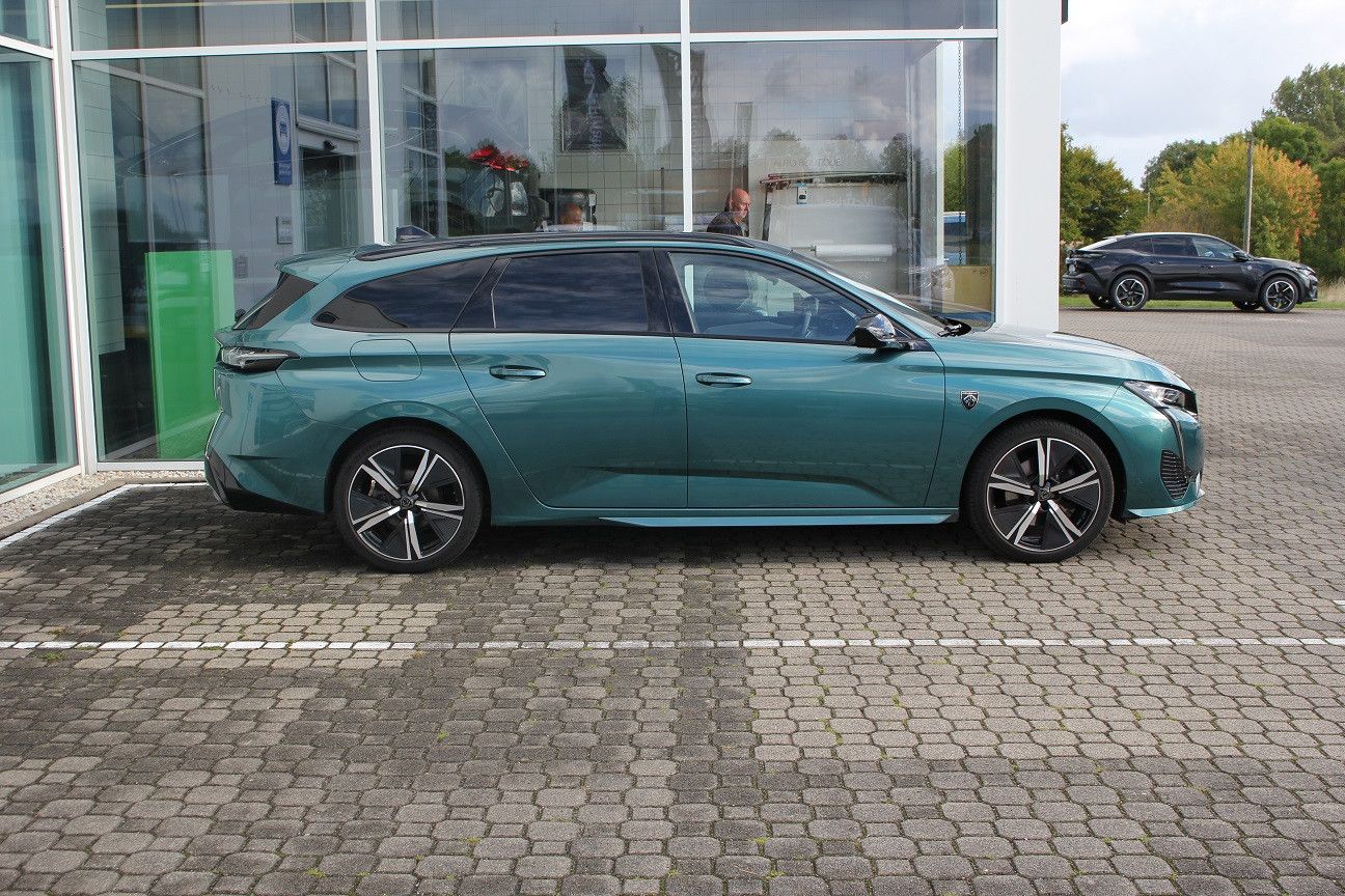 Fahrzeugabbildung Peugeot 308 SW GT