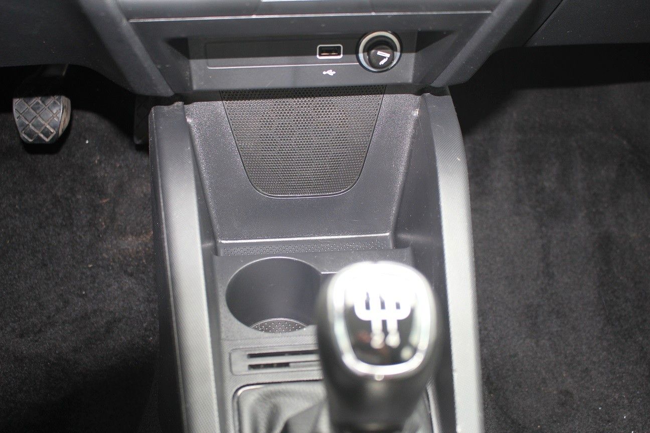 Fahrzeugabbildung SKODA FABIA COMBI AMBITION