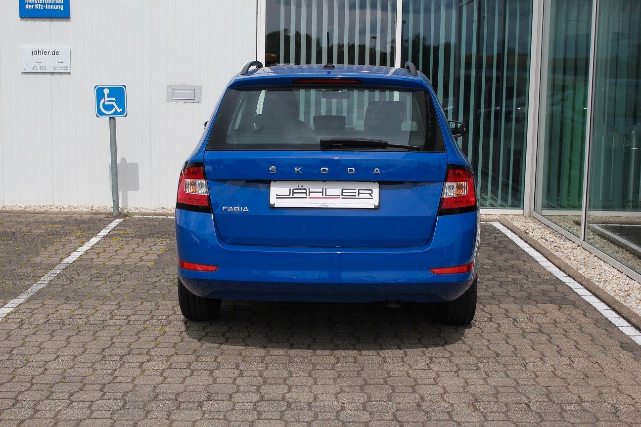 Fahrzeugabbildung SKODA FABIA COMBI AMBITION