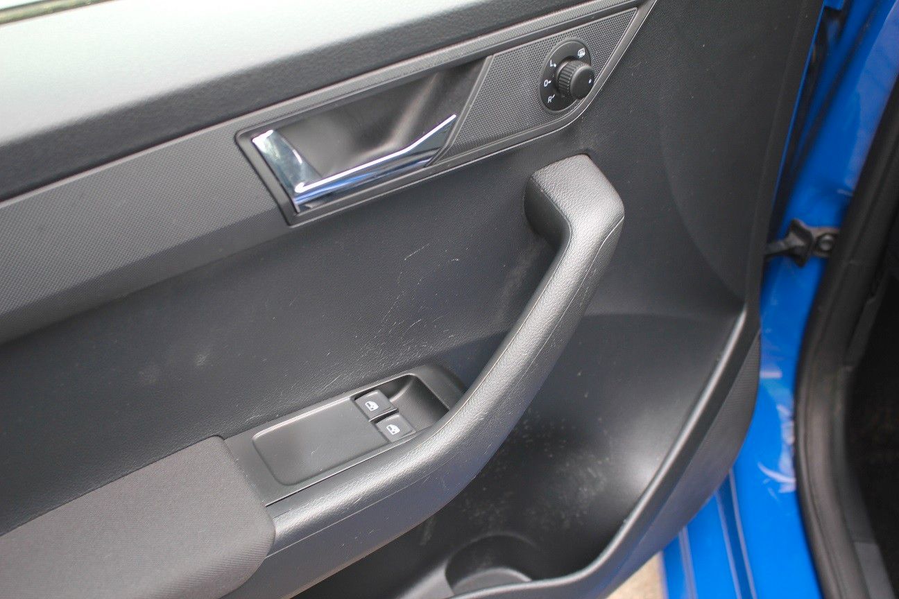 Fahrzeugabbildung SKODA FABIA COMBI AMBITION