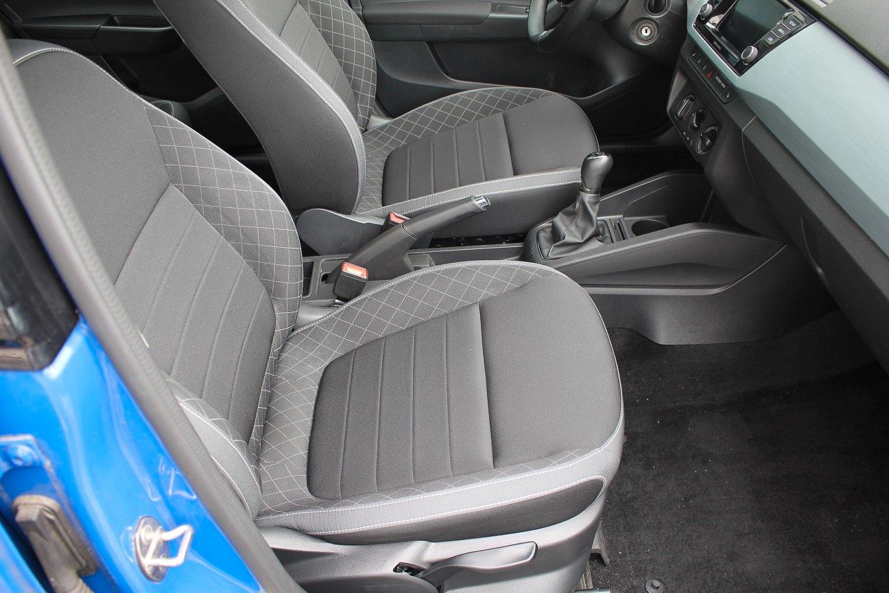 Fahrzeugabbildung SKODA FABIA COMBI AMBITION
