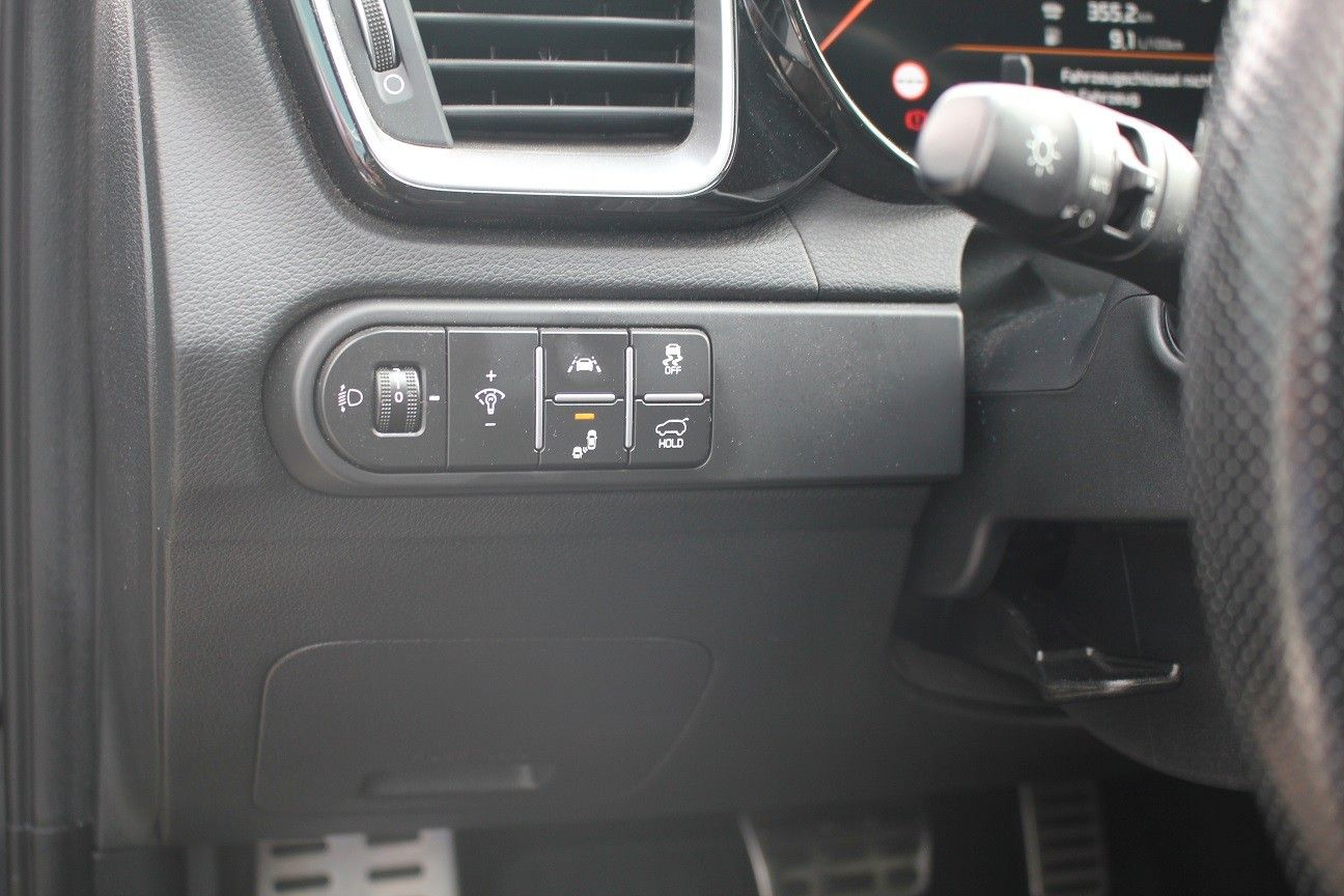 Fahrzeugabbildung Kia PROCEED GT DCT NAVI PAKET