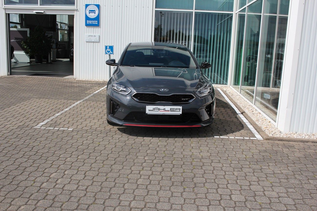 Fahrzeugabbildung Kia PROCEED GT DCT NAVI PAKET