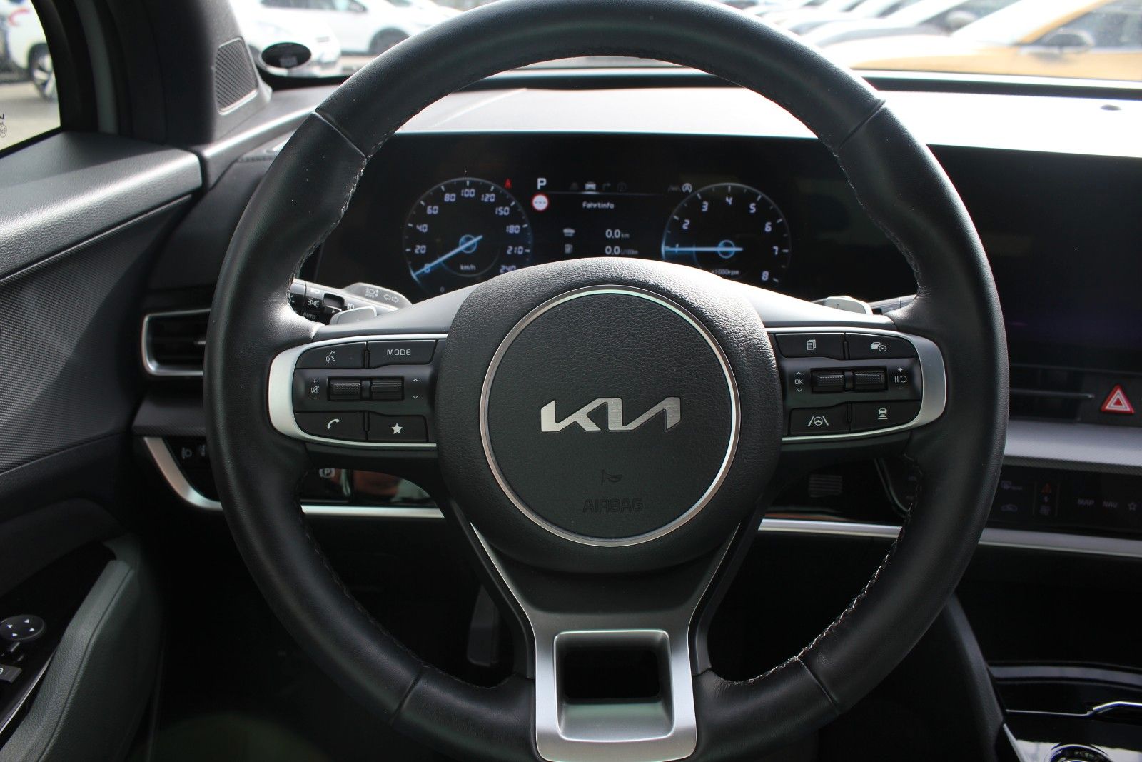 Fahrzeugabbildung Kia SPORTAGE NIGHTLINE EDITION DCT
