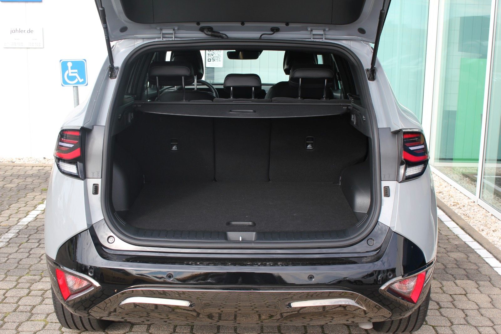 Fahrzeugabbildung Kia SPORTAGE NIGHTLINE EDITION DCT