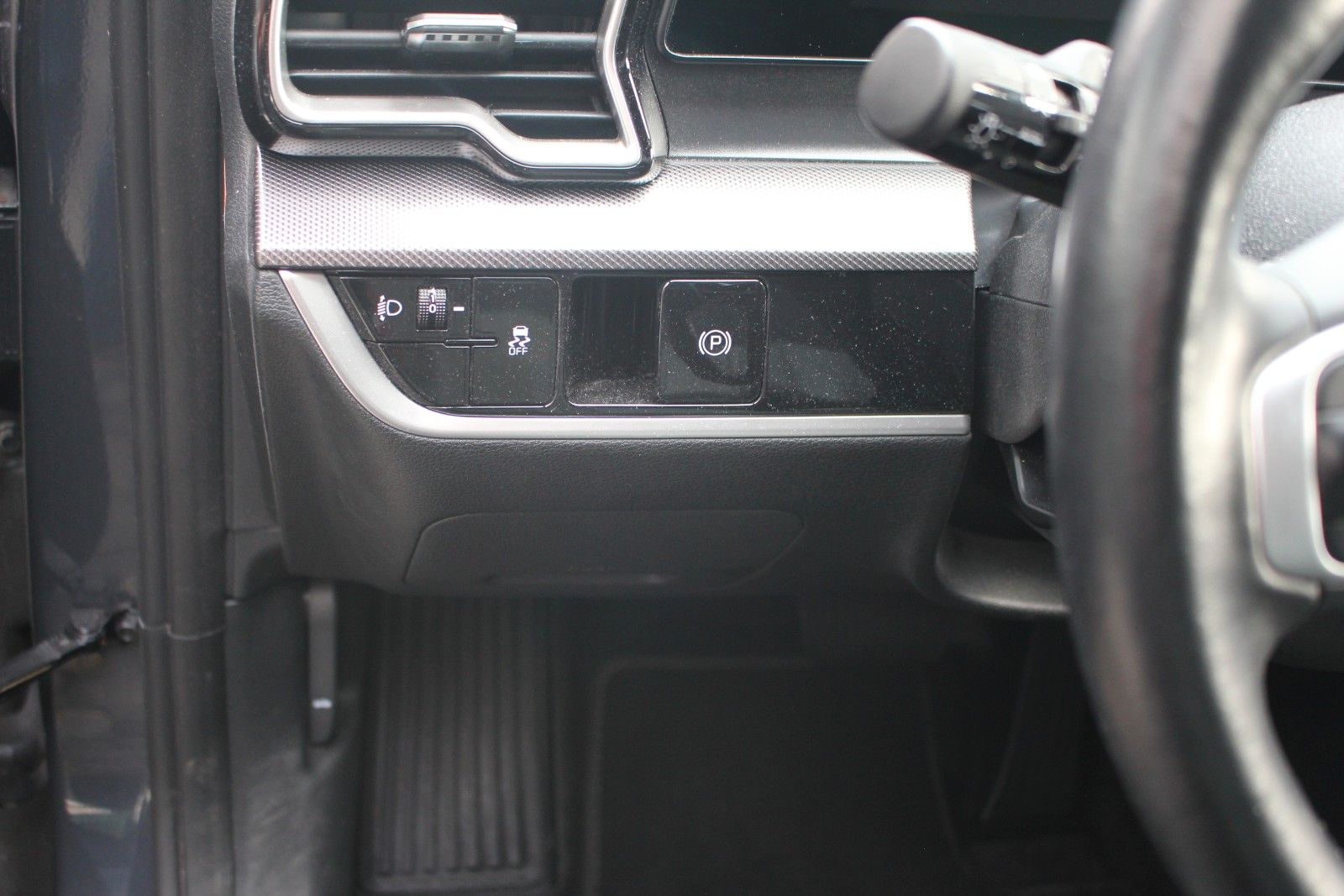 Fahrzeugabbildung Kia SPORTAGE NIGHTLINE EDITION DCT