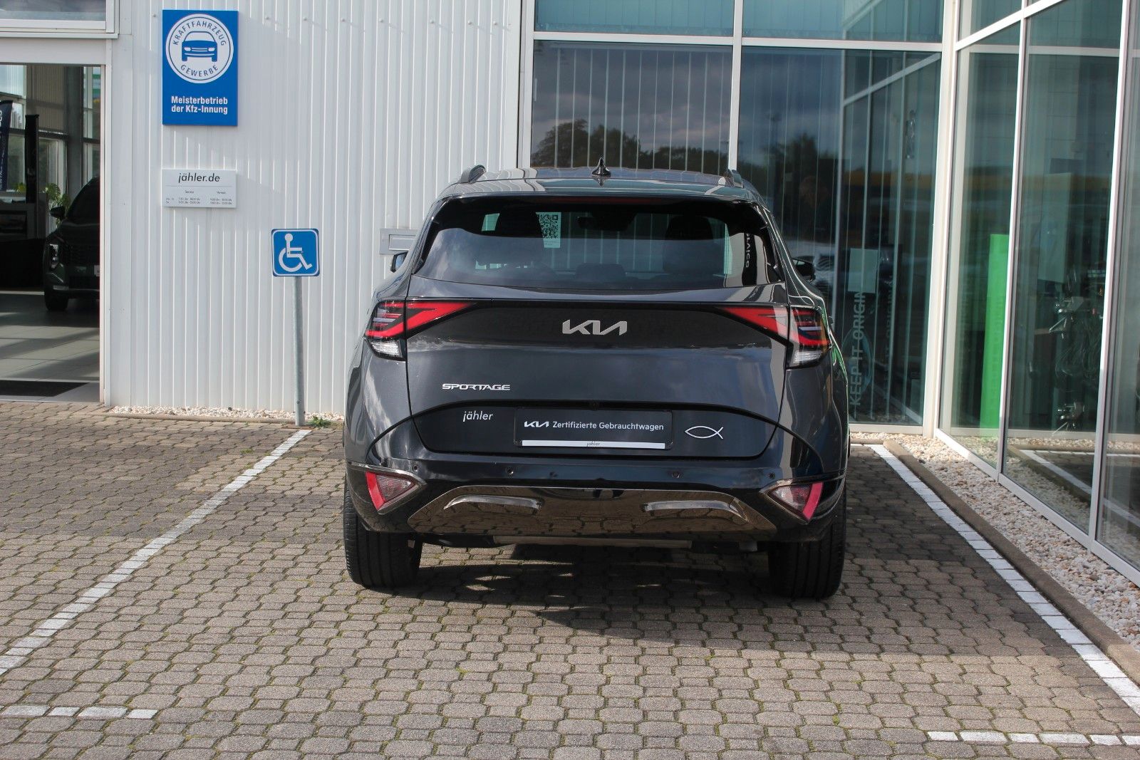 Fahrzeugabbildung Kia SPORTAGE NIGHTLINE EDITION DCT