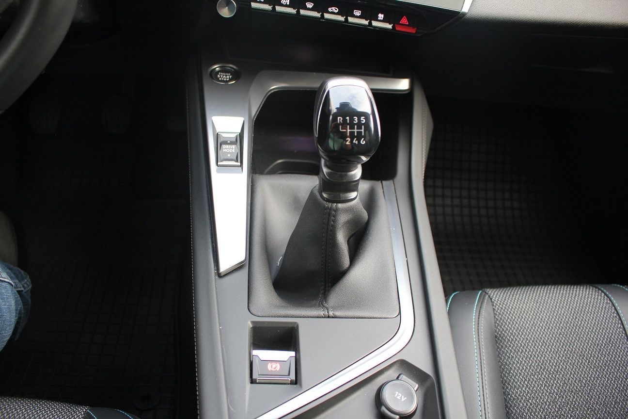 Fahrzeugabbildung Peugeot 308 Allure